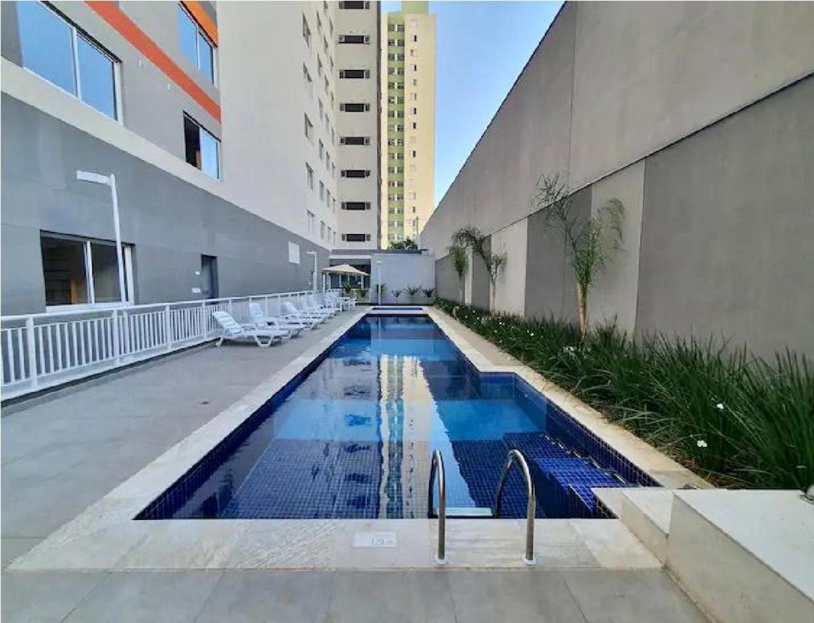Apartamento Lindo Em Frente Ao Metro Bras !